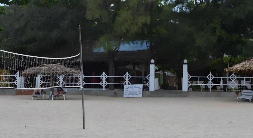Silver Beach Hotel Trincomalee Exterior foto